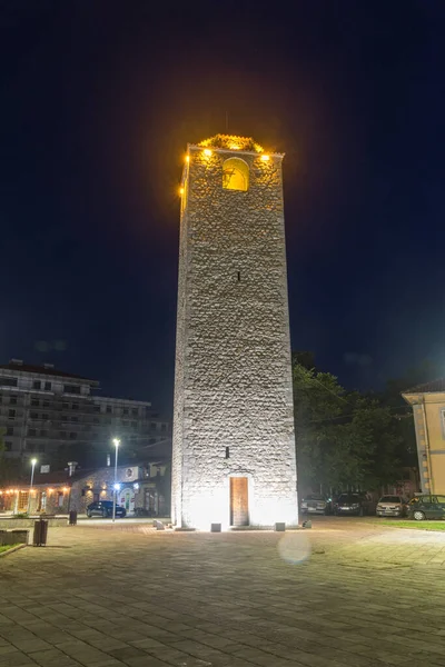 Podgorica Czarnogóra Czerwca 2022 Wolnostojąca Kamienna Wieża Zegarowa Wysokości Nocy — Zdjęcie stockowe