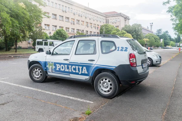 Podgorica Montenegro Junio 2022 Dacia Duster Estacionado Pertenece Policía Montenegro — Foto de Stock