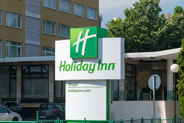 Skopje North Macedonia June 2022 Holiday Inn Logo Holiday Inn — Stock Photo, Image
