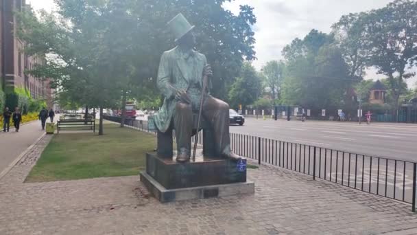 Copenhagen Denmark July 2022 Hans Christian Andersen Statue — Vídeo de Stock