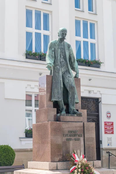 Krosno Poland June 2022 Monument Jan Jozef Ignacy Lukasiewicz Polish — Fotografia de Stock