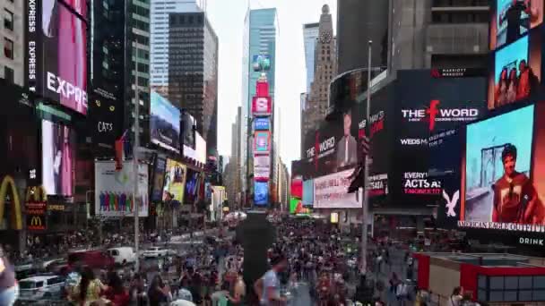 Nova Iorque Nova Iorque Maio 2017 Multidões Turistas Exploram Centro — Vídeo de Stock