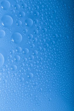 Saptırıcı boncuk nano etkisi tau lotuseffekt mavi mühürleyen iter su damla yağmur