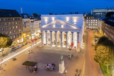 Tiyatro aix-la-chapelle şehir müzik oyunculuk turizm gece şafak uzun süreli pozlama