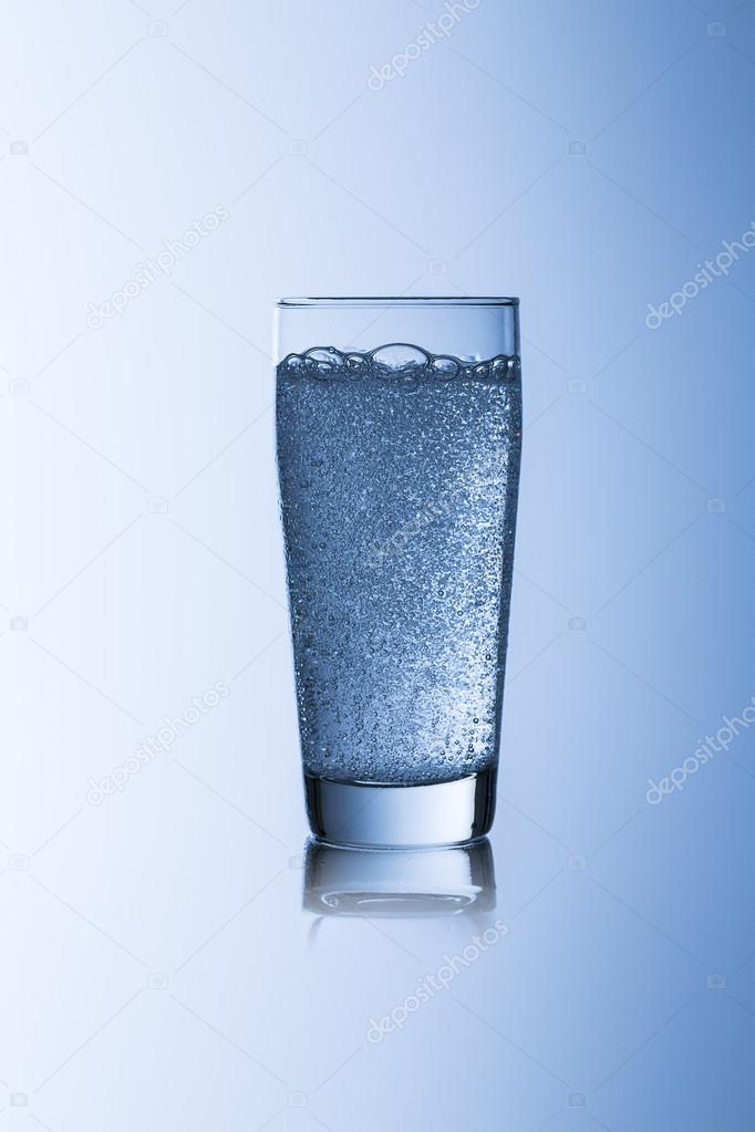 Verre à Eau Gazéifiée Sprudel Bulle Boire La Boisson De