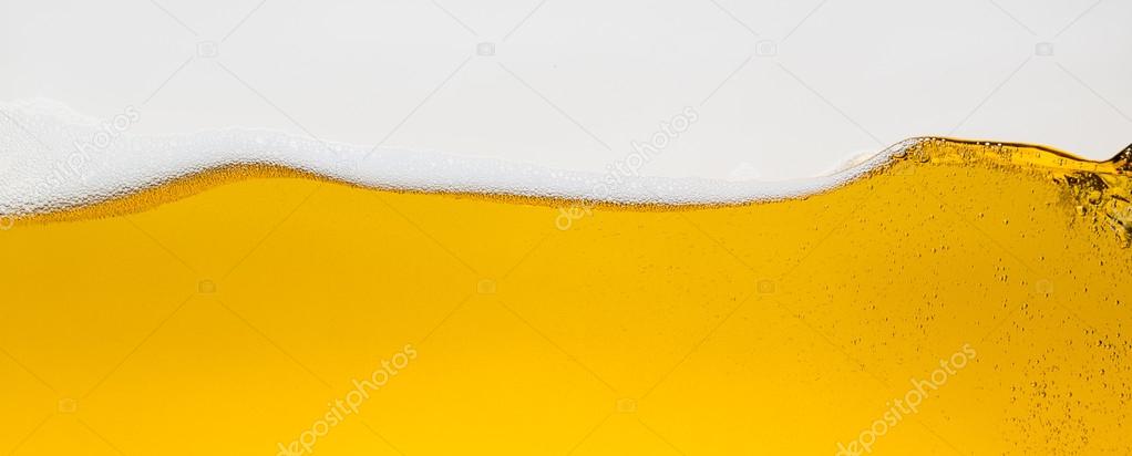 Beer beerfoam beerglass gold foam crown foam wave oktoberfest alcohol brewery restaurant pils