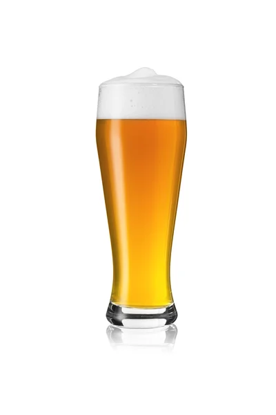 Elszigetelt fehér búza sör üveg hop sör bevezetésekor hab korona bavaria gold alkohol sörgyár gasztronómia — Stock Fotó