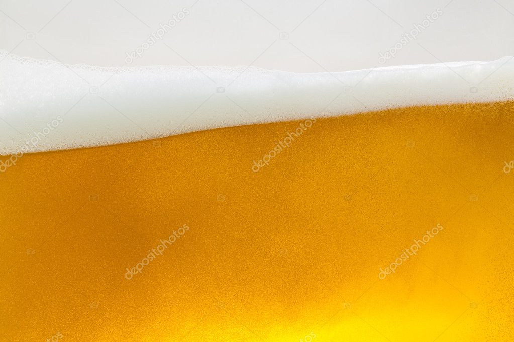 Beer beerfoam beerglass gold foam crown foam wave oktoberfest alcohol brewery restaurant pils