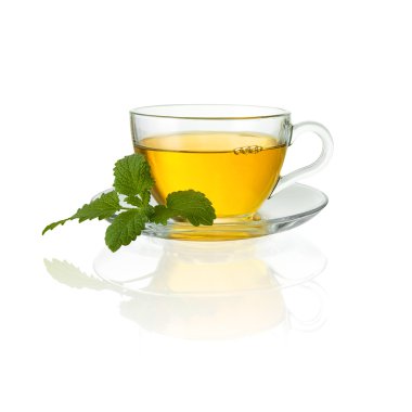 Naneli çay bardak içki naneli çay fincanı sıcak içecek sıcak kesme aroma Buhar izole