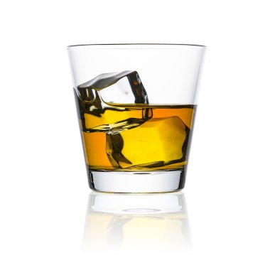 buz cam izole levha bourbon viski İskoçya alkollü ruhuna kayalar tennessee