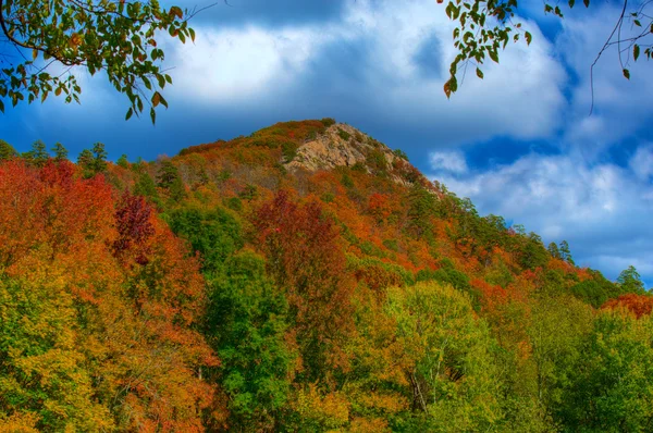 Pinnacle góra - spadek — Zdjęcie stockowe