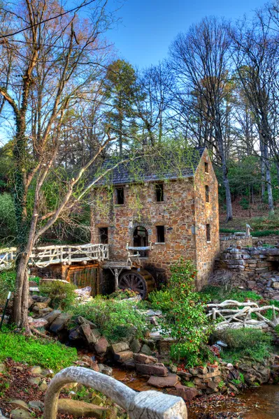 Alte Mühle, nördlich kleiner Felsen Stockbild