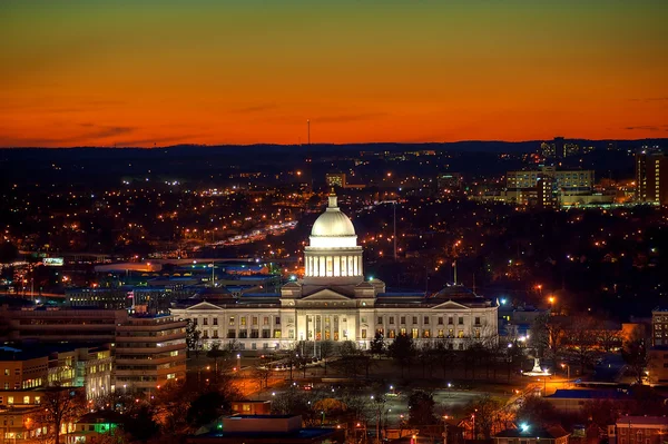 Little Rock ao anoitecer Fotos De Bancos De Imagens Sem Royalties