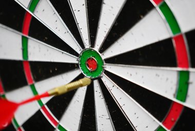 doğru hedef eksik dart