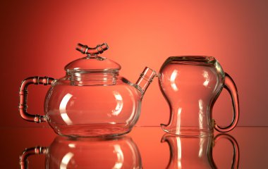 çaydanlık ve krema