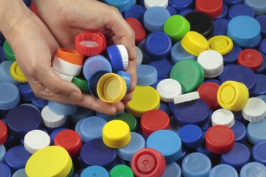geri dönüşüm plastik kapaklar