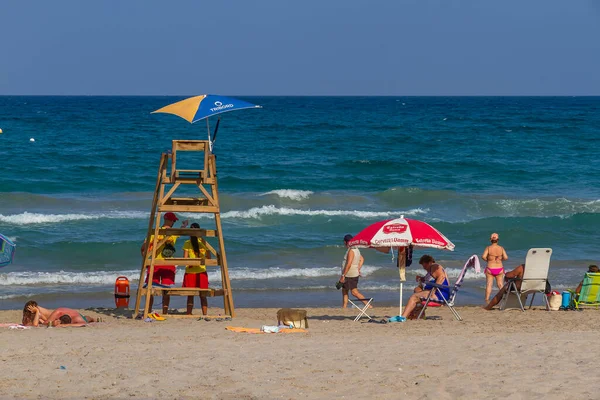 Spiaggia San Giuano Alicante Spagna Agosto 2016 Bagnini Guardia Della — Foto Stock
