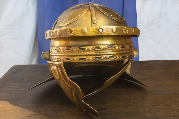 Horizontal View Ancient Helmet Roman Soldier — Stock Photo, Image