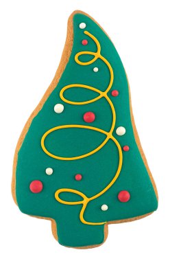 Noel kurabiyesi, beyaz arka planda zencefilli kek ağacı. Noel ağacı şeklinde bayram kurabiyesi..