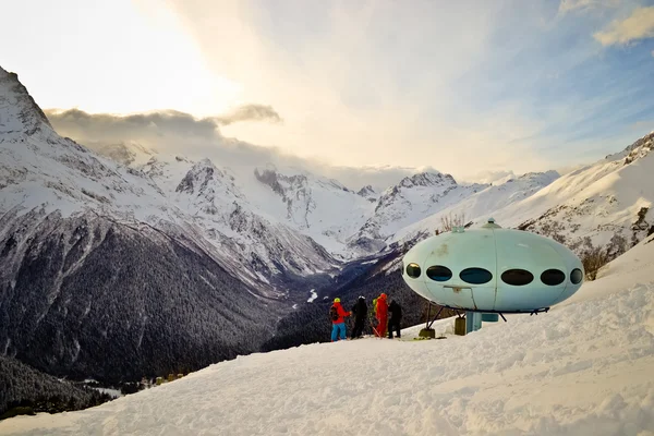 UFO in mountains 3 — Stock Photo, Image