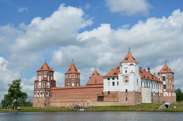 Castelo de Mirsky na Bielorrússia . — Fotografia de Stock
