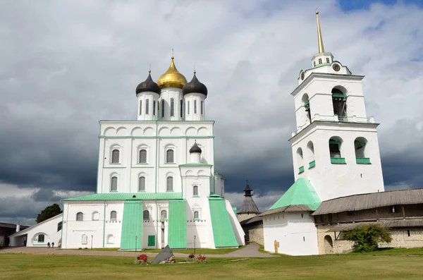 Pskov の troitckiy 大聖堂. — ストック写真