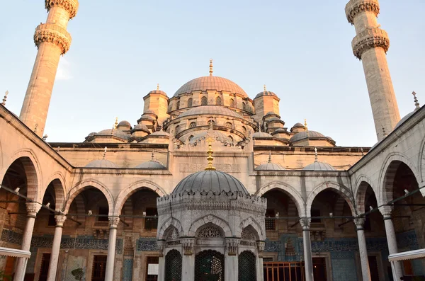 Istanbul, yeni-Moschee. — Stockfoto