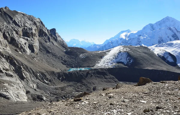 尼泊尔，在 anapurna 附近徒步旅行. — 图库照片