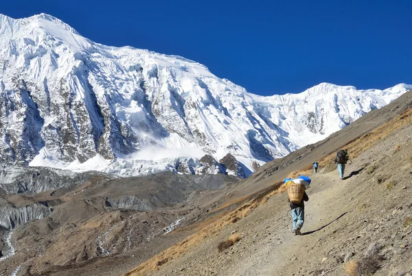 Nepal, vandring runt anapurna. — Stockfoto