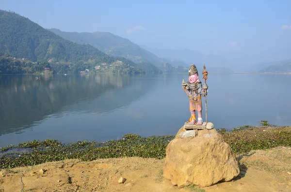 Nepal, Pokhara, Lago Fewa (Pheva) . — Fotografia de Stock