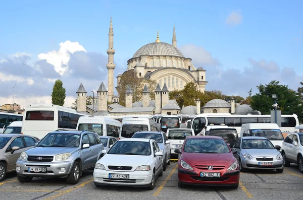 Istanbul, Nurosmanie Camii (Mosque). — Stock Photo, Image