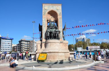 istanbul'da taksim Meydanı'nda bağımsızlık Anıtı.