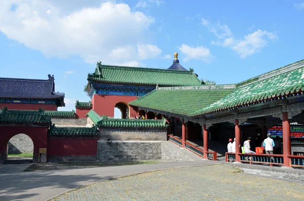 China, galerie in het park van de tempel van de hemel in Peking. — Stockfoto