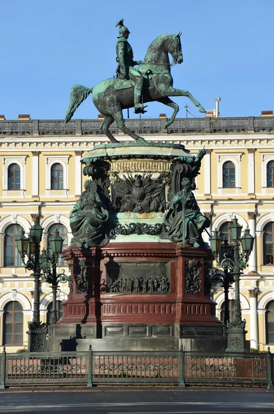 St. Petersburg. The monument to emperor Nikolay 1. — Stock Photo, Image