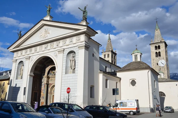 Italien, katedralen i aosta. — Stockfoto