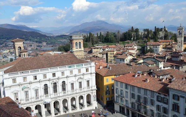 Italien, panorama över bergamo. — Stockfoto