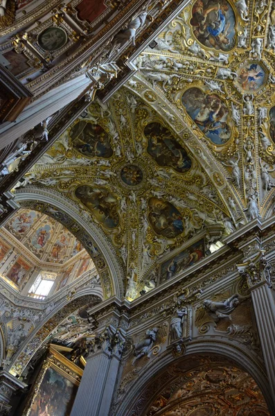 Italy, Bergamo, Basillica of Santa Maria Maggiore. — Stock Photo, Image