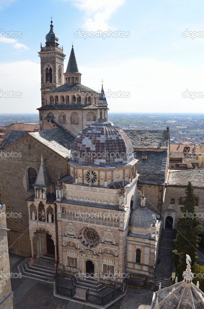 Italy, Bergamo, view towards Basillica of Santa Maria Maggiore.