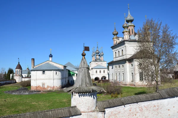 Mihailovo-arhangelsky klasztor w Juriew Polski. Złoty pierścień Rosji. — Zdjęcie stockowe