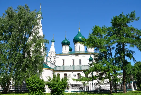 De kerk van Ilija prorok in Jaroslavl. gouden ring van Rusland. — Stockfoto