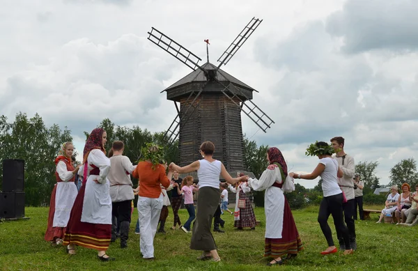 Rusya, suzdal trinity kutlama. — Stok fotoğraf