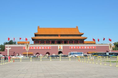 Pekin ve tiananmen Meydanı kapısı
