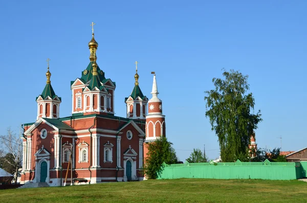 Catedral de Santa Cruz (catedral de Krestovozdvizhensky no mosteiro de Brusensky em Kolomna — Fotografia de Stock