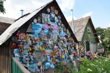 Kolomna, evde özel dekore oyuncaklar ve saatler