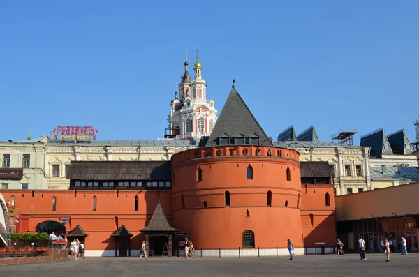 Veduta di Mosca, il centro storico, Teatro (Rivoluzione) piazza — Foto Stock