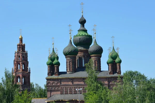 Jaroslavl, la chiesa di Ioann Predtecha — Foto Stock