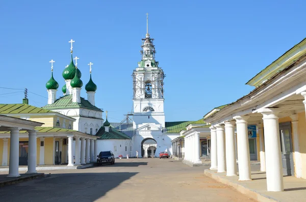 Kostroma, Igreja de Spas nas fileiras — Fotografia de Stock