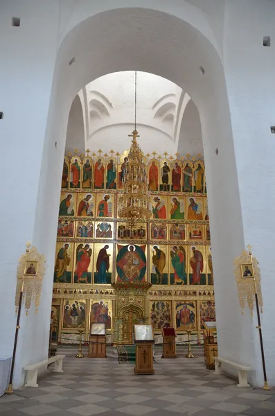 The iconostasis of the Transfiguration (Preobrazhensky) Cathedral of Solovetsky monastery — Stock Photo, Image