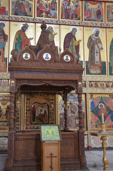 L'iconostasi della Trasfigurazione (Preobrazhensky) Cattedrale di monastero di Solovetsky — Foto Stock