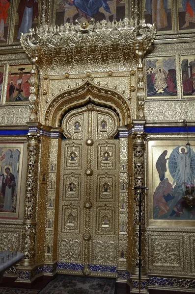 Puerta Iglesia de la Anulación del monasterio Solovetsky en el interior —  Fotos de Stock